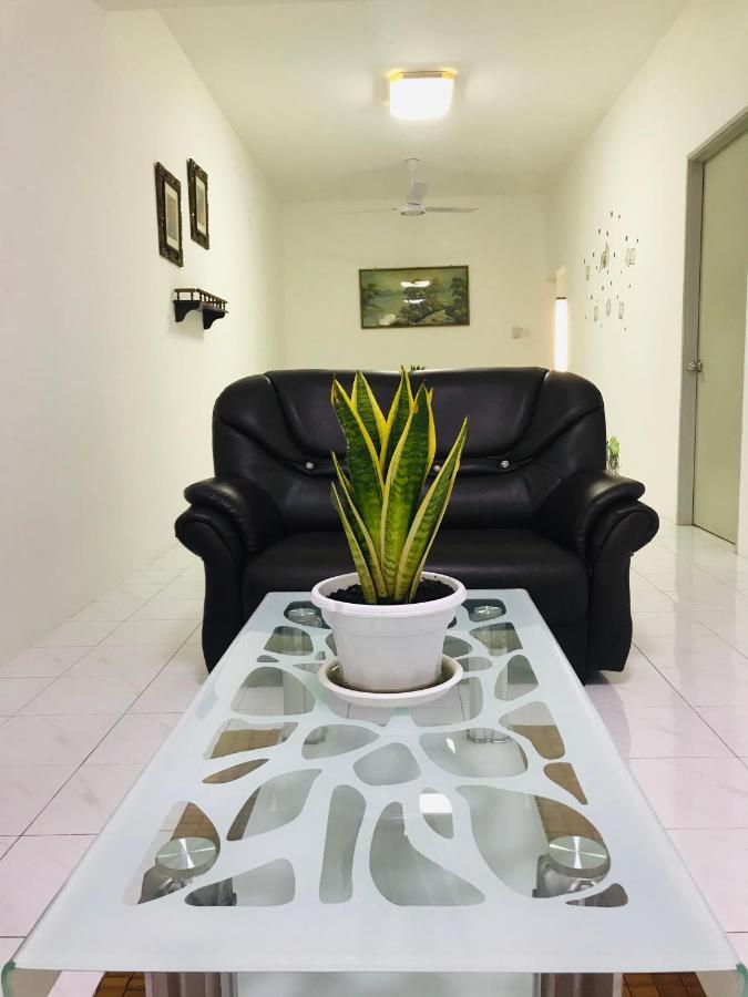 Alyn Home Batu Pahat II Wifi Coway Mohd Noor Exterior foto